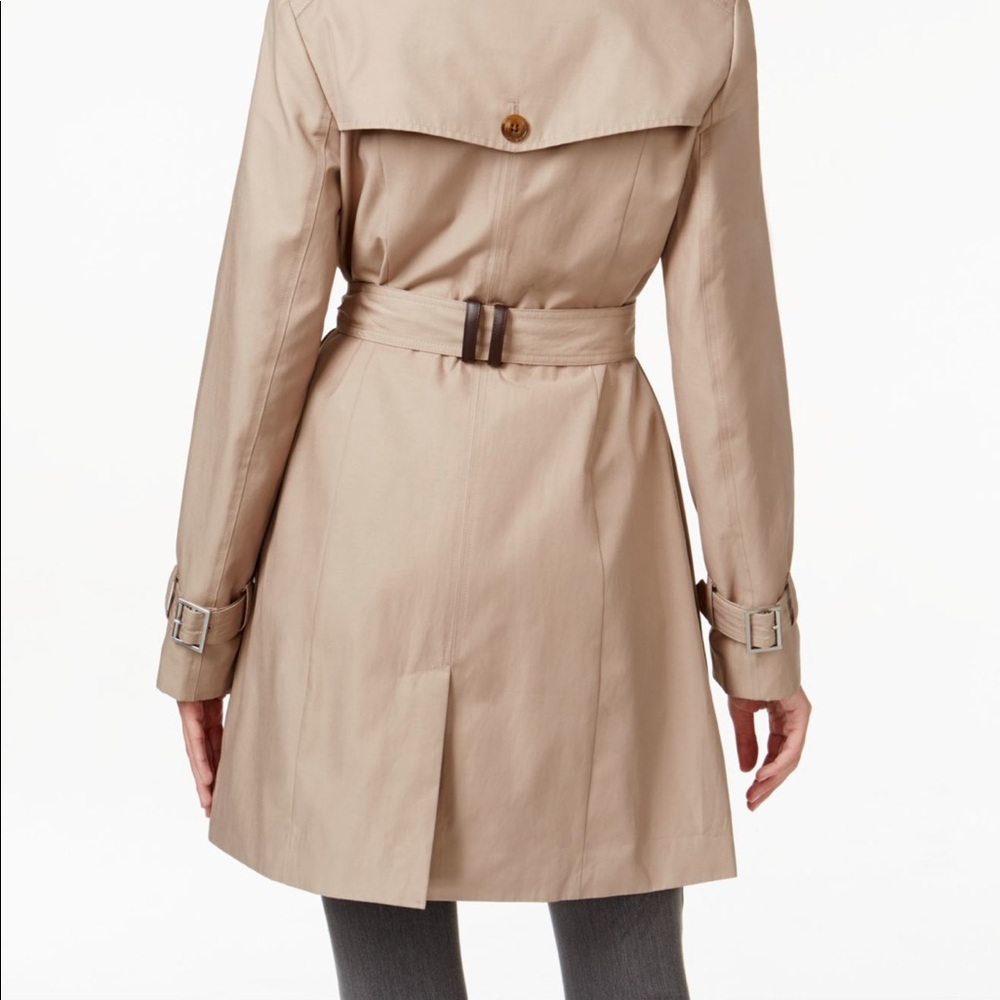 Trench Coat